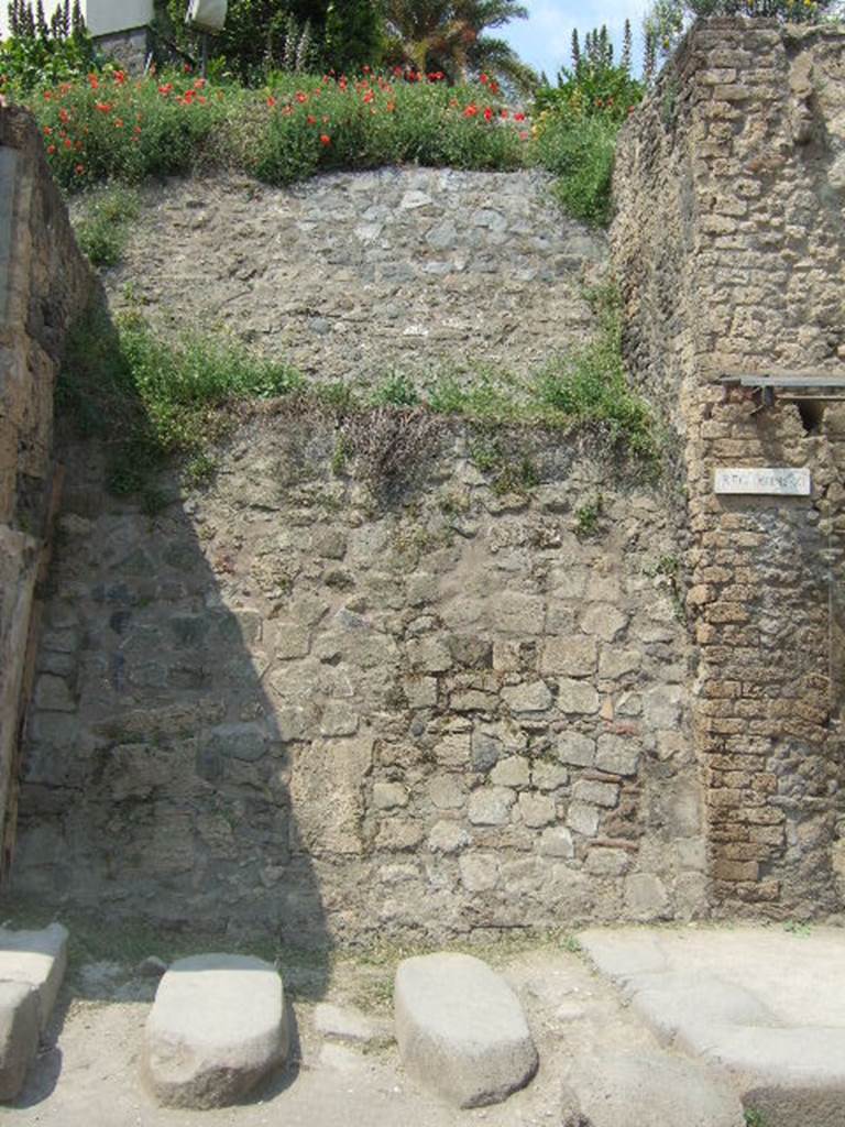 IX.7 Roadway unexcavated IX.11.1