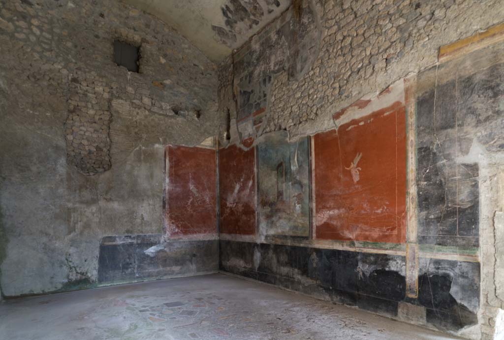 IX.13.1-3 Pompeii. April 2022. Room 13, looking towards north-east corner. Photo courtesy of Johannes Eber.