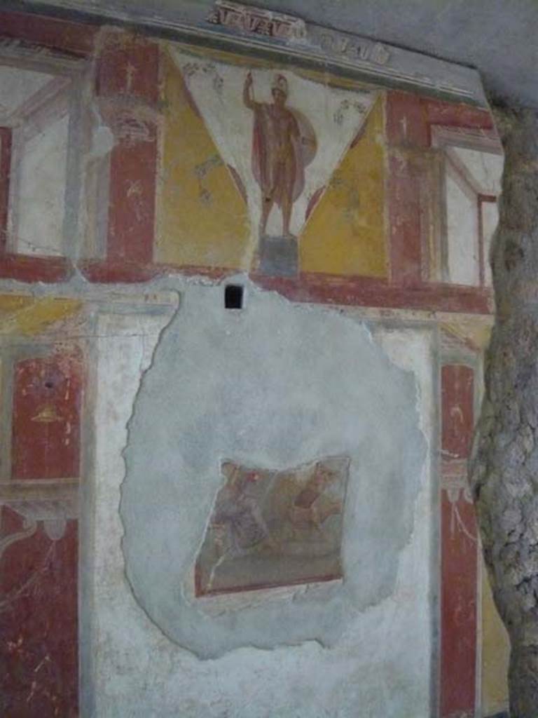 IX.13.1-3 Pompeii. May 2012. Room 17, centre of east wall. Photo courtesy of Buzz Ferebee.
