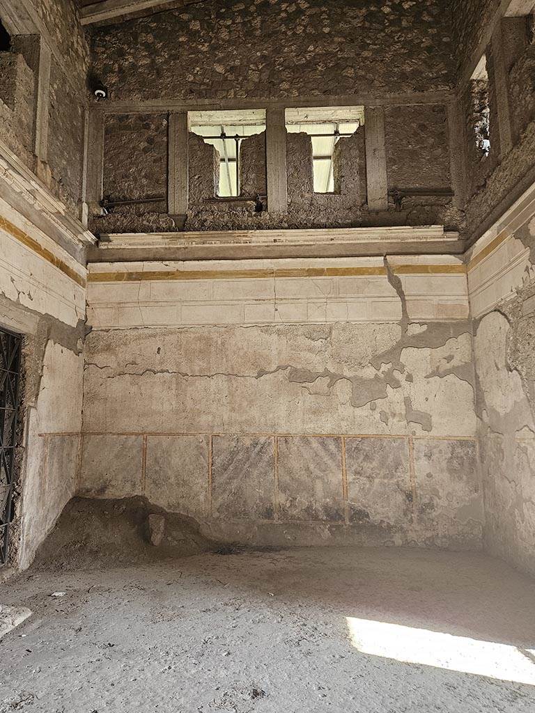 IX.13.1-3 Pompeii. November 2024. Room 1,  east wall. Photo courtesy of Annette Haug.