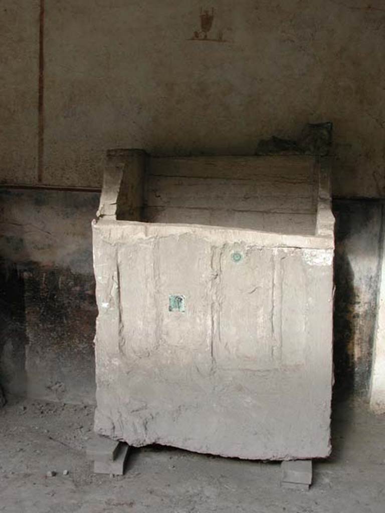 IX.13.1-3 Pompeii. September 2003. Plaster cast of cupboard. Photo courtesy of Nicolas Monteix.