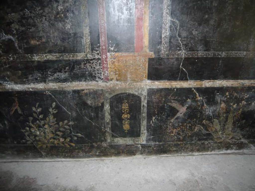 IX.13.1-3 Pompeii. May 2012. Room 10, zoccolo of east wall with detail of two panels with birds and plants. Photo courtesy of Buzz Ferebee.