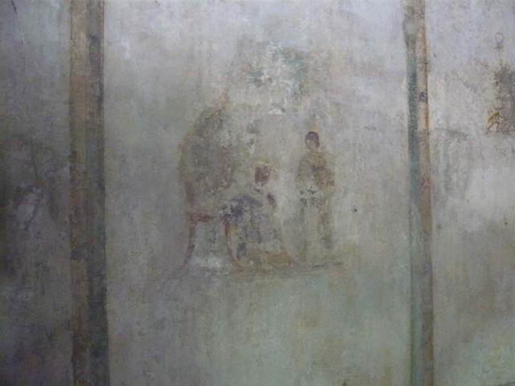 IX.13.1-3 Pompeii. May 2012. Room 12, detail of painting from centre of north wall.
Photo courtesy of Buzz Ferebee.