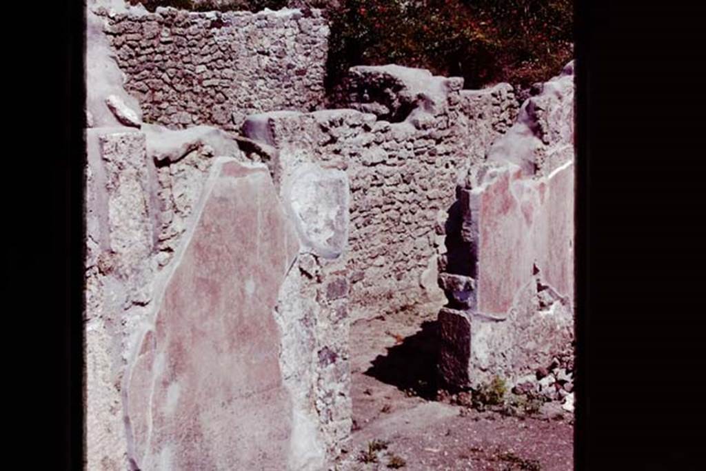 IX.14.c Pompeii, 1978. Atrium 2, east side, doorway to small portico 9. Photo by Stanley A. Jashemski.
Source: The Wilhelmina and Stanley A. Jashemski archive in the University of Maryland Library, Special Collections (See collection page) and made available under the Creative Commons Attribution-Non Commercial License v.4. See Licence and use details. J78f0220