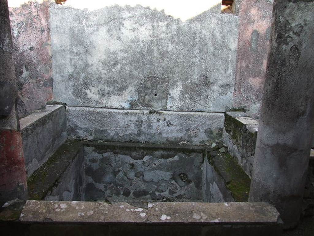 HGW24 Pompeii. December 2006. Baths complex.