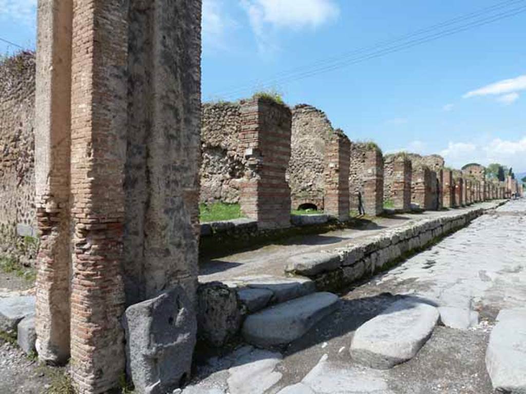 Via Stabiana, west side, May 2010. Looking north along VII.2, from junction with Via degli Augustali.