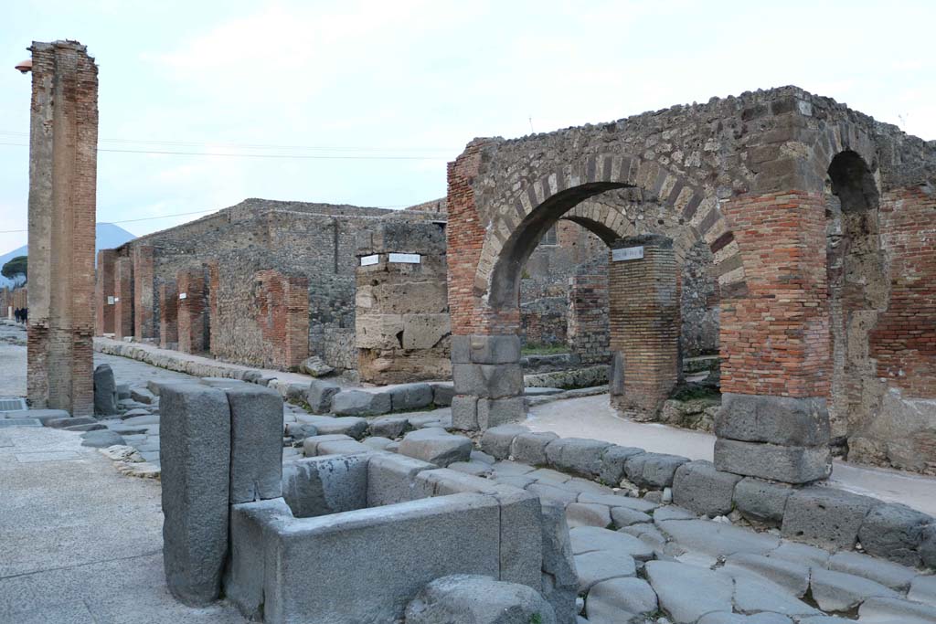 Via Stabiana, east side, Pompeii. December 2018.
Looking north towards junction with an unnamed vicolo, in centre. Photo courtesy of Aude Durand.