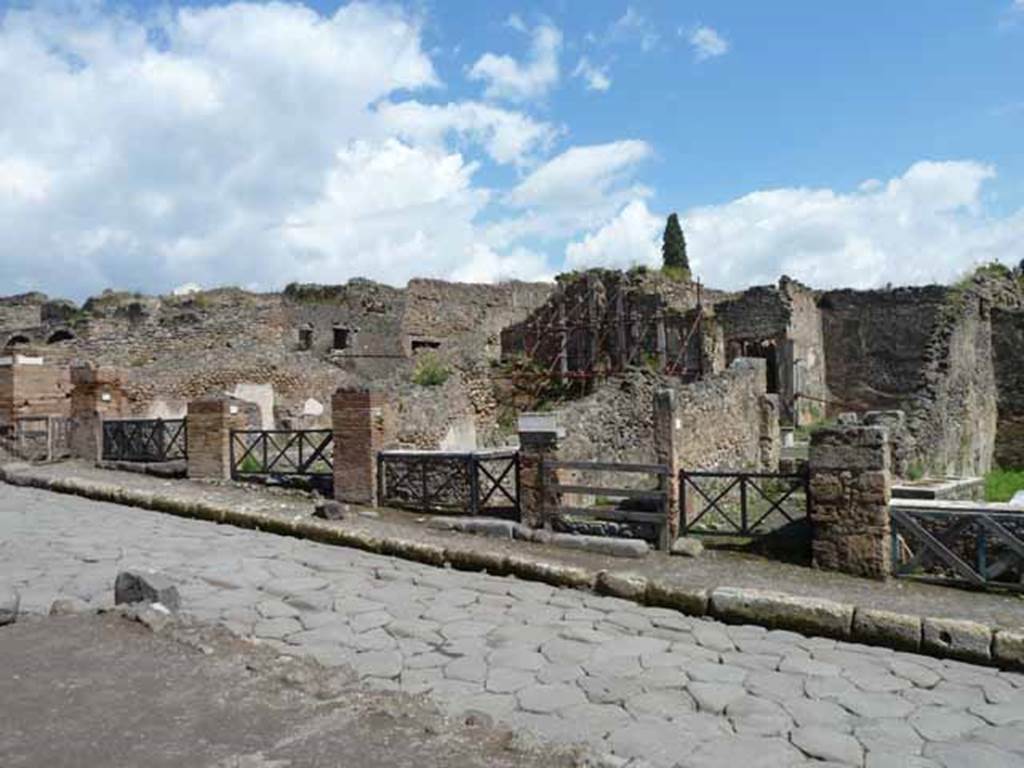 Via Stabiana, east side, May 2010. Looking north-east along I.2., from I.2.8 on right towards I.2.13 and junction with I.3 (on the left).