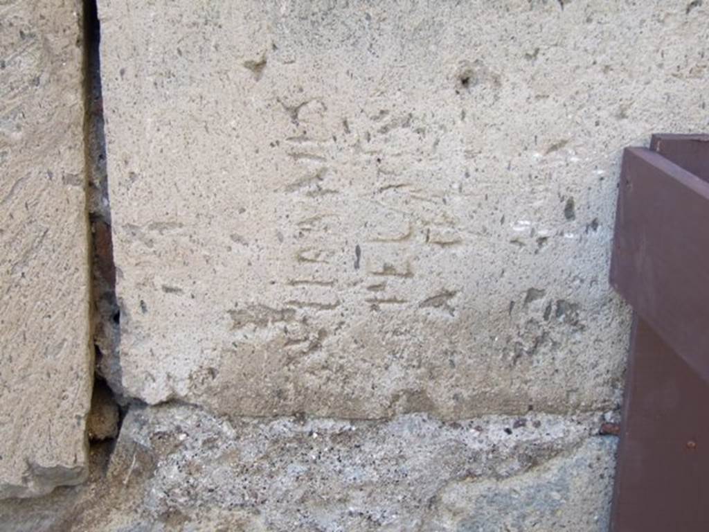 Vicolo degli Scheletri, south side near junction. December 2006.
Stone block with inscription at corner of Vicolo della Maschera and Vicolo degli Scheletri.
