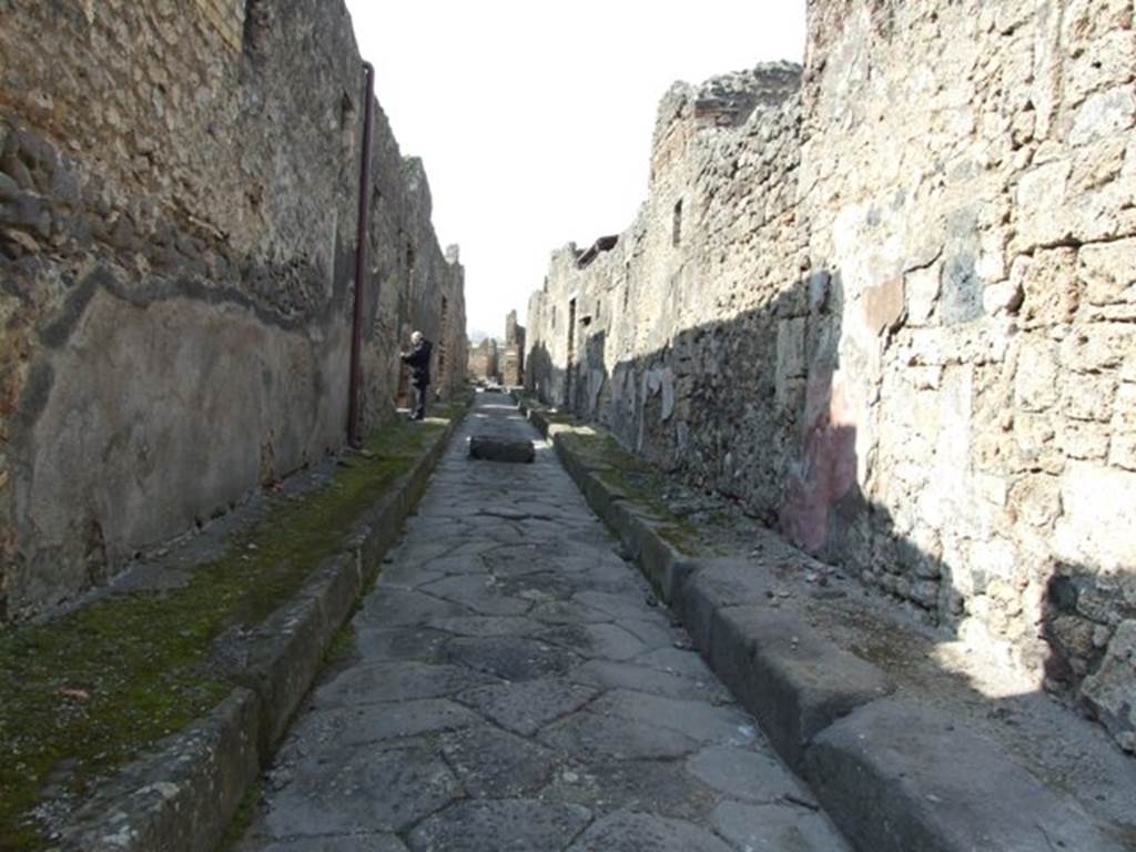 Vicolo di Tesmo. Looking north from junction. March 2009.