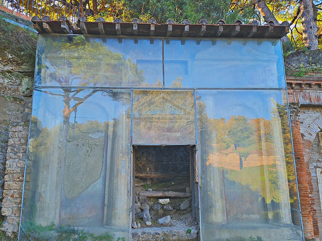 Pompeii Porta Nocera. October 2024. Tomb 19ES, on south-east side of Via delle Tombe. Photo courtesy of Giuseppe Ciaramella.