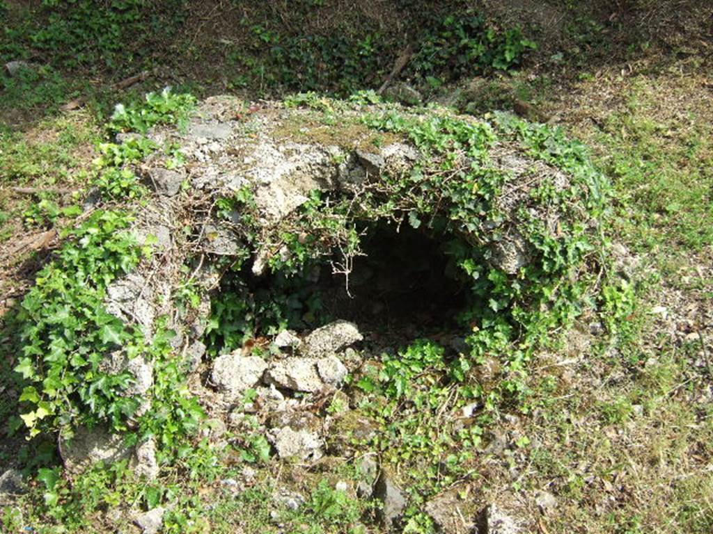 Pompeii Porta Nocera Tomb 17aOS. May 2006.