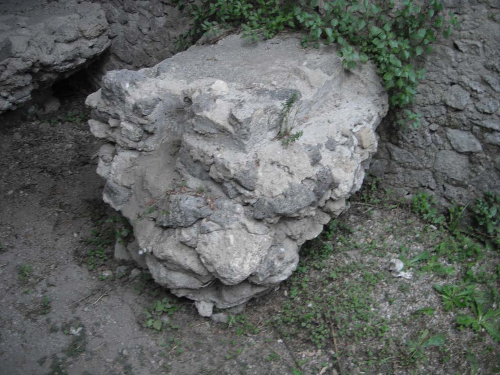 Tower II, Pompeii. May 2011. Structure against east wall. Photo courtesy of Ivo van der Graaff.