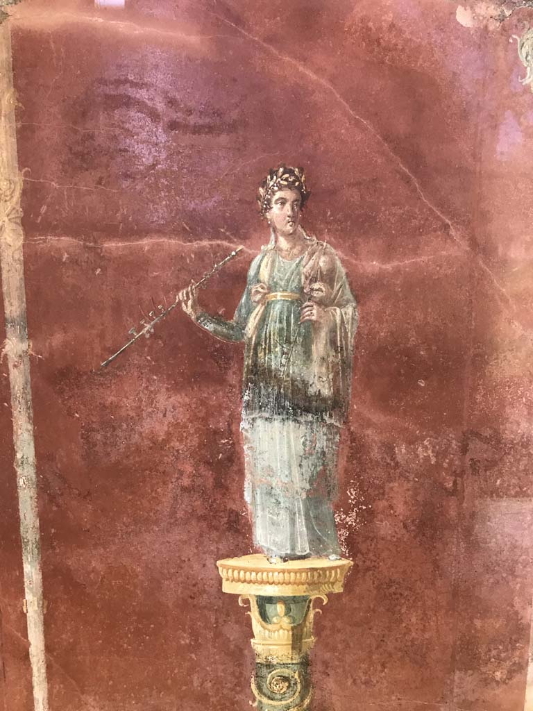 Complesso dei triclini in località Moregine a Pompei. September 2015. Triclinium A, east wall.
Urania the muse of astronomy with a globe.
