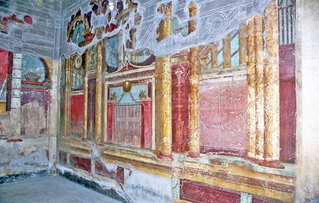 Oplontis, Villa of Poppea, October 2001. Room 14, looking towards north-east corner and east wall.  Photo courtesy of Peter Woods
