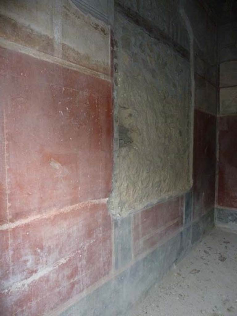 Oplontis, September 2015. Room 55, east wall, with blocked window.