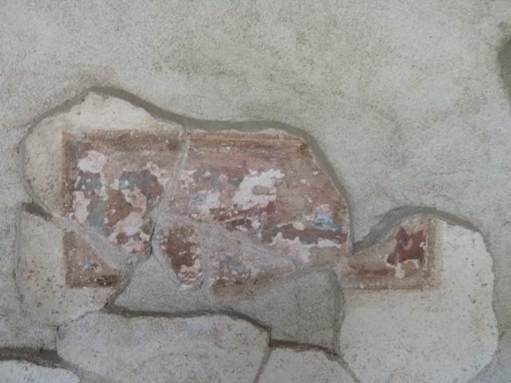 Oplontis, September 2015. Portico 60, west wall, painted panel between room 88 and room 90.