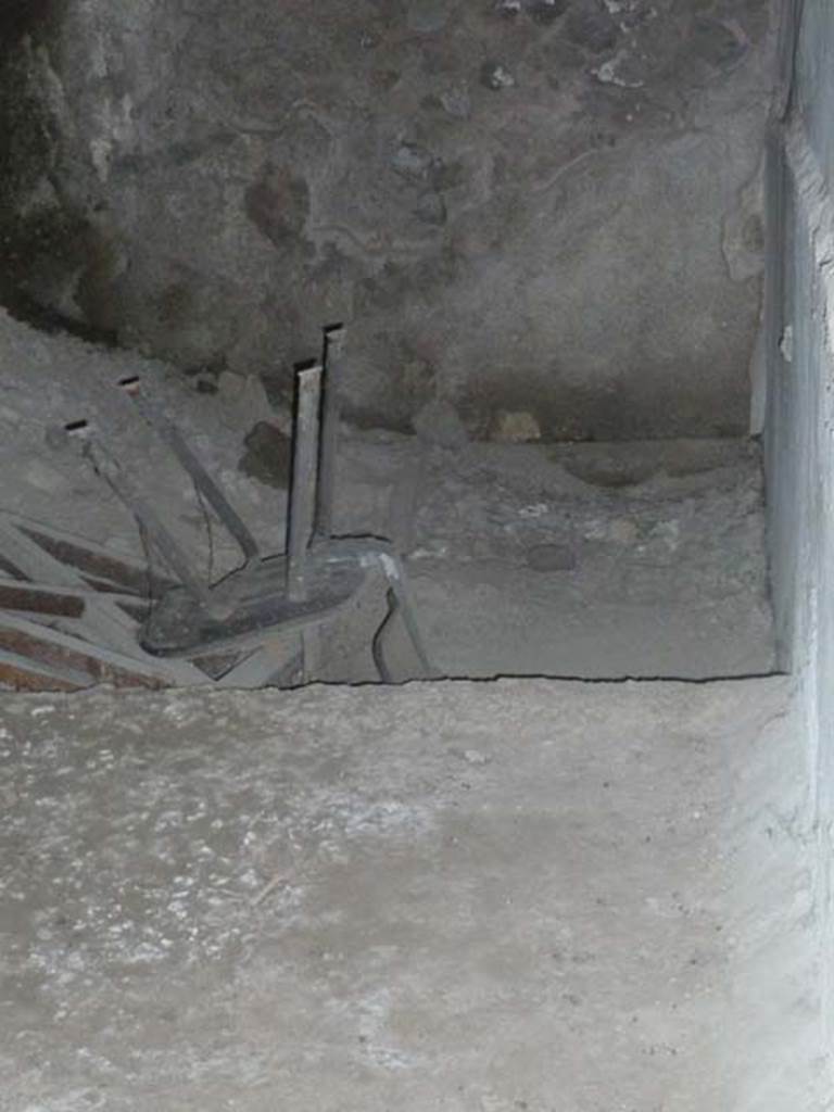 Oplontis, September 2015. Room 82, looking west.