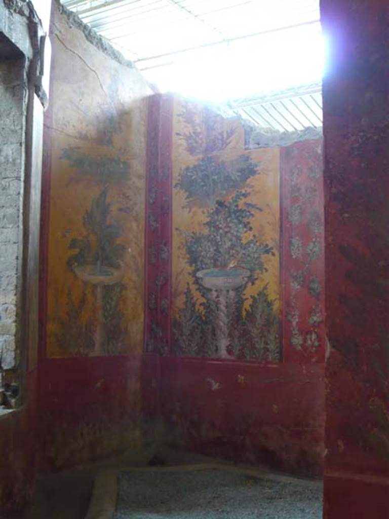 Oplontis, May 2010. Room 87, looking towards the north-east corner. Photo courtesy of Buzz Ferebee.
