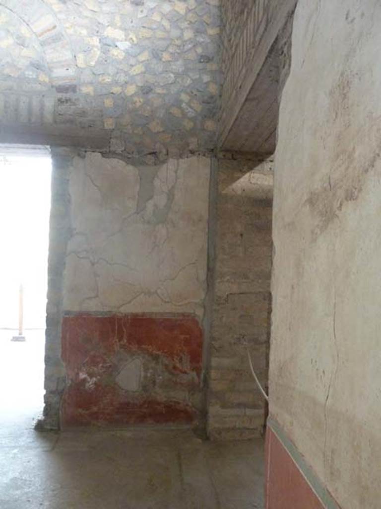 Oplontis, September 2015. Room 90, looking towards east wall in south-east corner.
