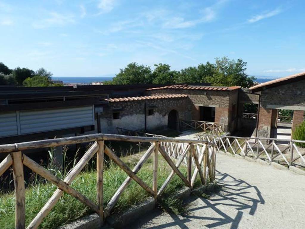 Stabiae, Villa Arianna, September 2015. Looking north-west from entrance steps.