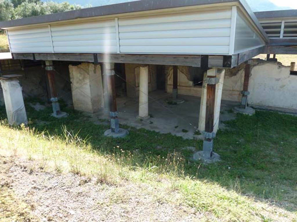 Stabiae, Villa Arianna, September 2015. Room U on west side of entrance steps.