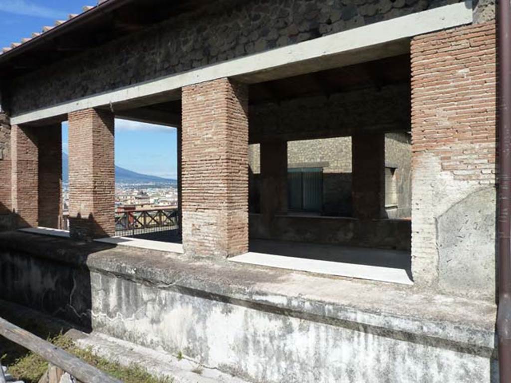 Stabiae, Villa Arianna, September 2015. Looking north-east through Triclinium A.
