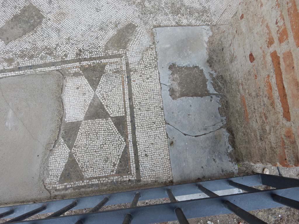 Stabiae, Villa Arianna, June 2019. Room A, detail of doorway threshold at west end of floor. Photo courtesy of Buzz Ferebee.