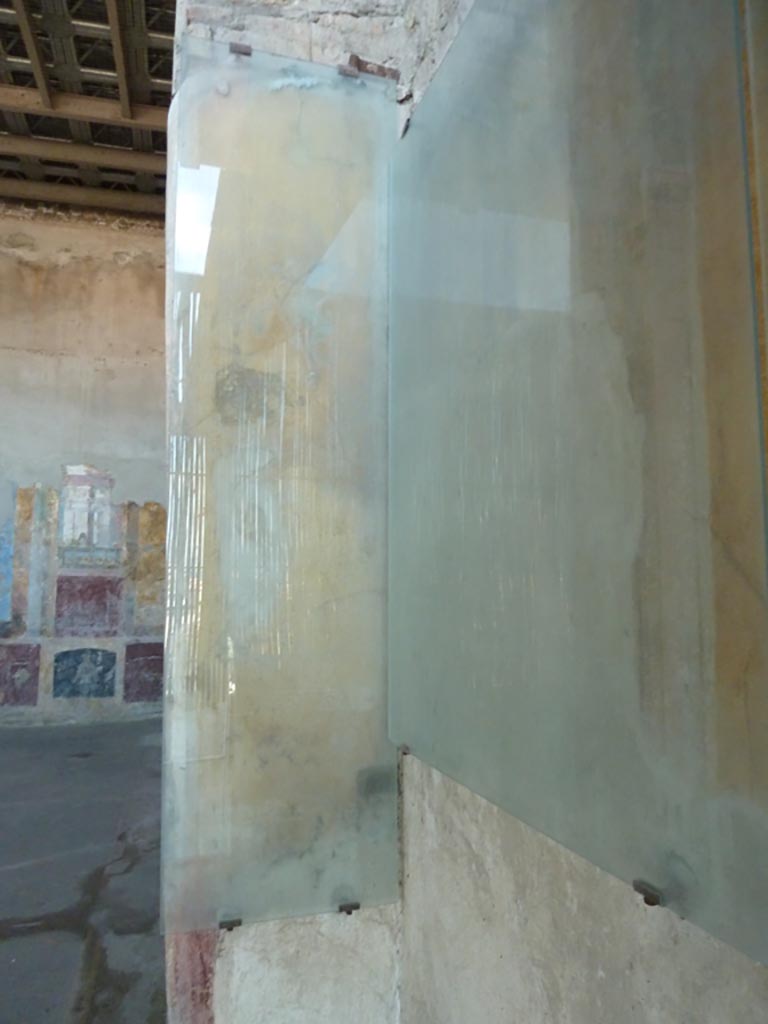 Stabiae, Villa Arianna, September 2015. Room 3, looking south from north end of west wall. 