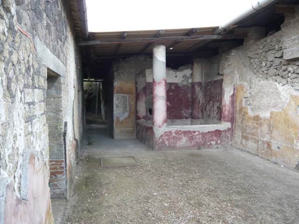 Stabiae, Villa Arianna, May 2010. Courtyard 21, looking south. Photo courtesy of Buzz Ferebee.