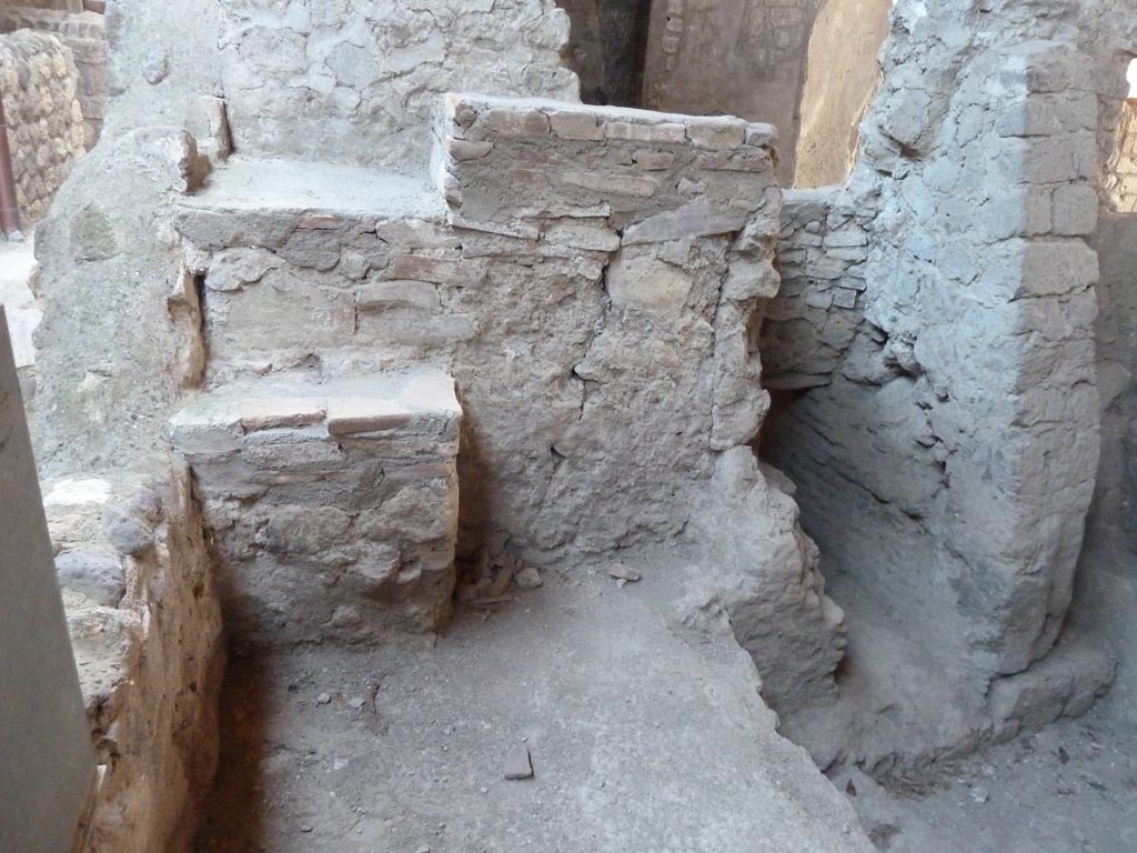 Stabiae, Villa Arianna, September 2015. Room 28, looking south.