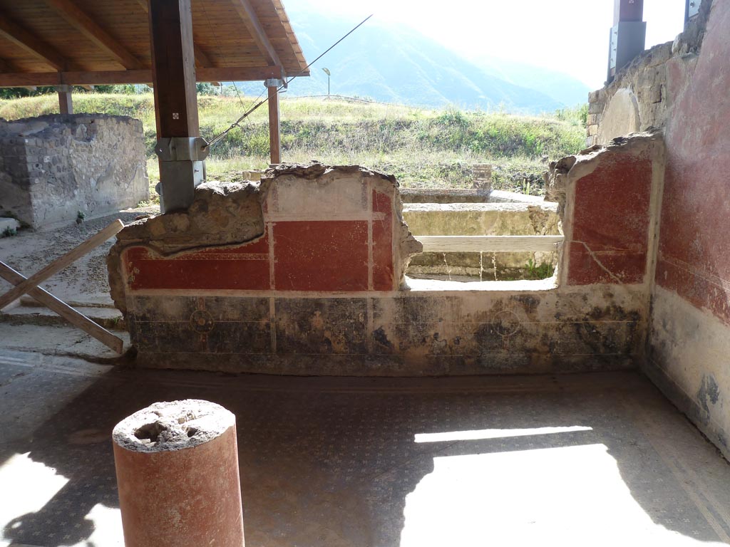 Stabiae, Villa Arianna, September 2015. W30, portico in north-west corner.