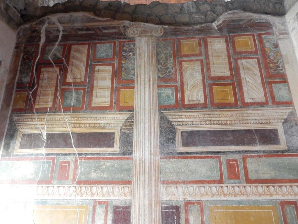 Stabiae, Villa Arianna, June 2019. Room 45, upper west wall. Photo courtesy of Buzz Ferebee.