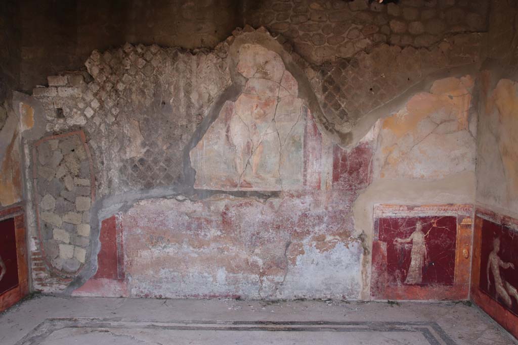 Stabiae, Villa Arianna, September 2021. Room 17, looking towards south wall. Photo courtesy of Klaus Heese.