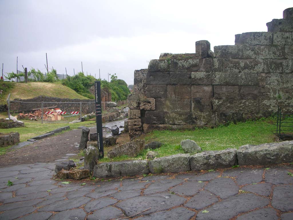 Vesuvian Gate Pompeii. May 2010. Looking south towards City Walls at north end of gate. Photo courtesy of Ivo van der Graaff.