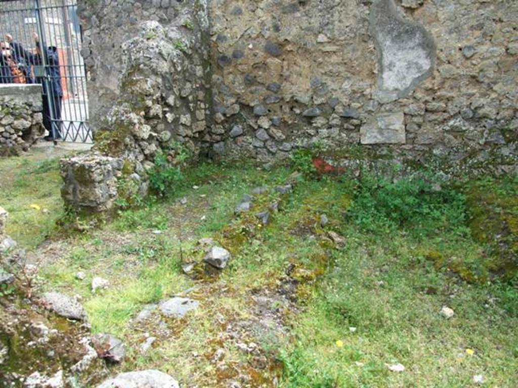I.9.12 Pompeii. March 2009. Room 9. South Wall, and looking east through remains of doorway into bar at I.9.11.