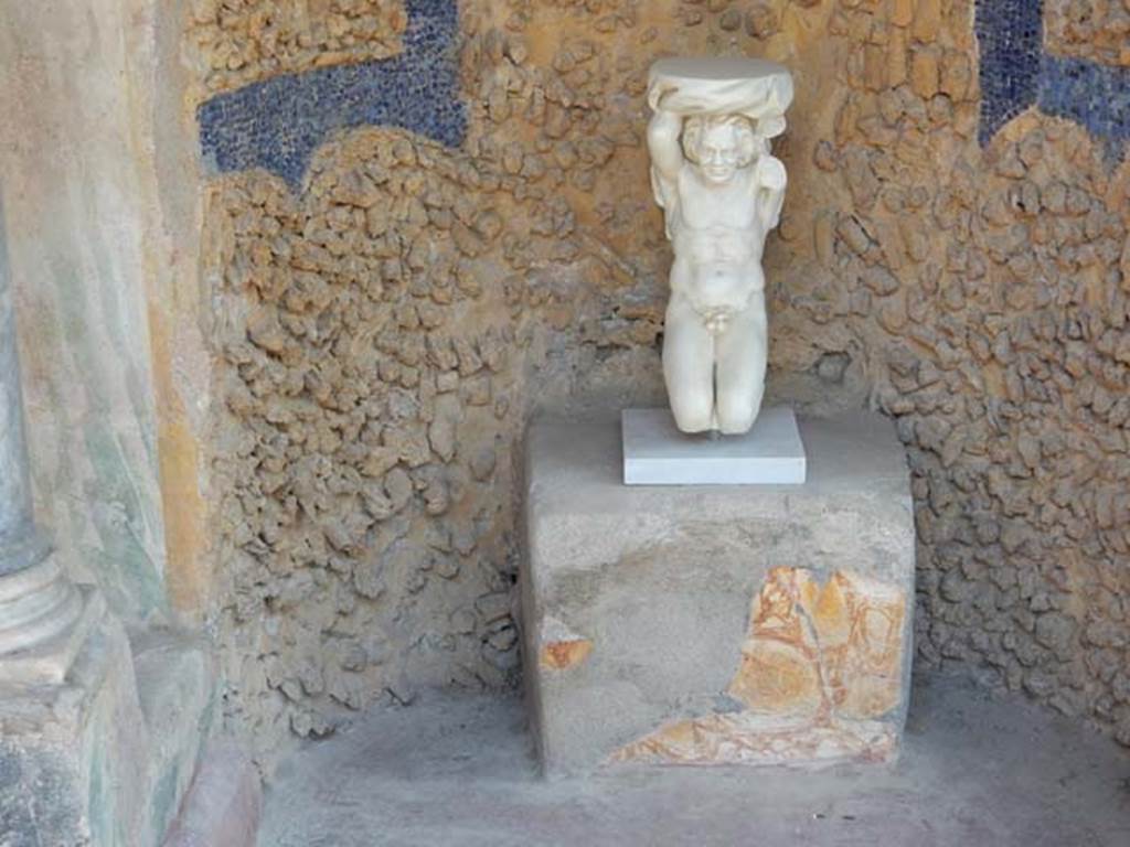 II.2.2 Pompeii. May 2016. Room “k”, marble kneeling Telamon in the form of a kneeling satyr. Photo courtesy of Buzz Ferebee.