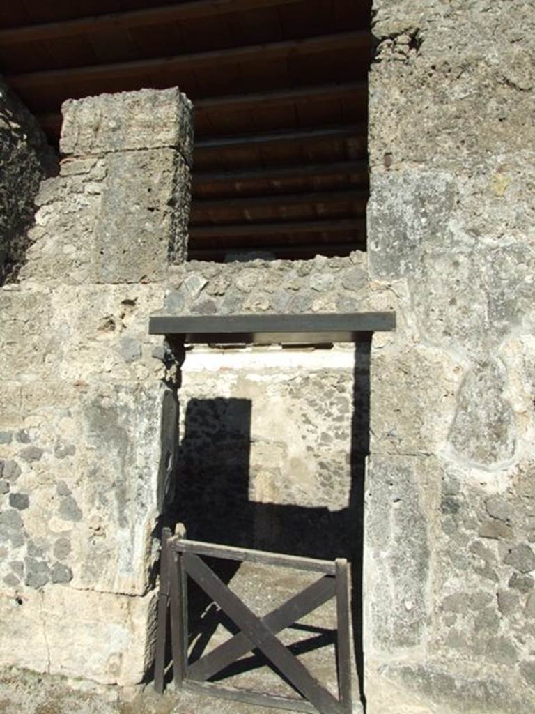 II.2.2 Pompeii. March 2009. Room 7.