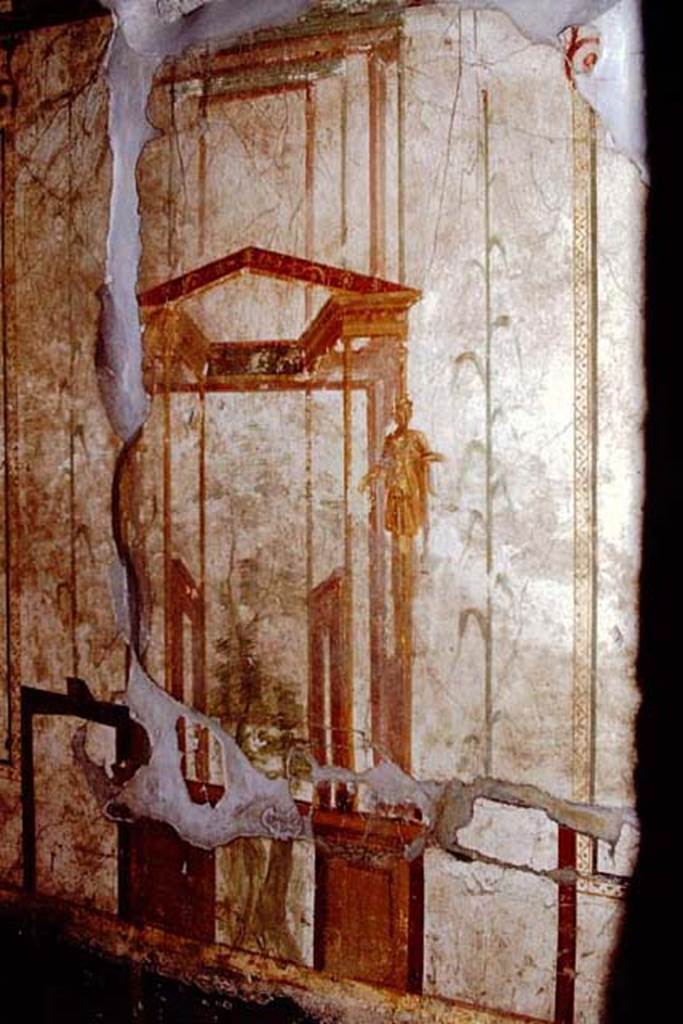 II.2.2 Pompeii. 1968. Room “d”, central painting on north wall.
Photo by Stanley A. Jashemski.
Source: The Wilhelmina and Stanley A. Jashemski archive in the University of Maryland Library, Special Collections (See collection page) and made available under the Creative Commons Attribution-Non Commercial License v.4. See Licence and use details.
J68f0303