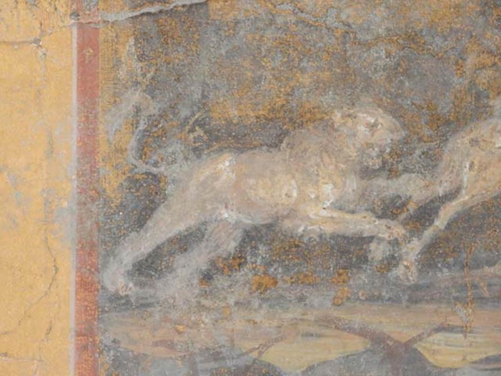II.2.2 Pompeii. May 2016. Room “e”, detail of hunting scene from central panel of west wall. Photo courtesy of Buzz Ferebee.