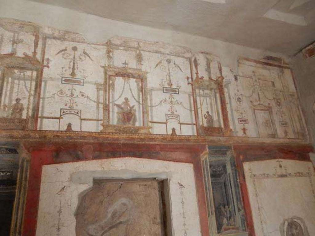 II.2.2 Pompeii. May 2016. Room “f”, upper west wall, centre and north end. Photo courtesy of Buzz Ferebee.