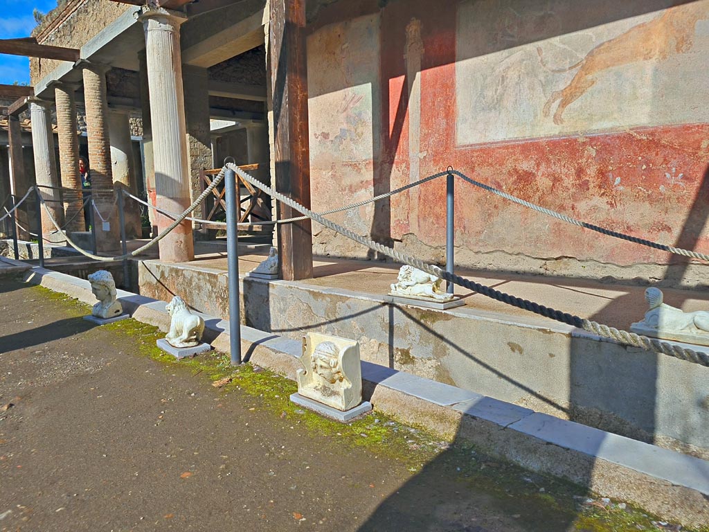 II.2.2 Pompeii. March 2024. Room i, looking north-west along upper euripus. Photo courtesy of Giuseppe Ciaramella.